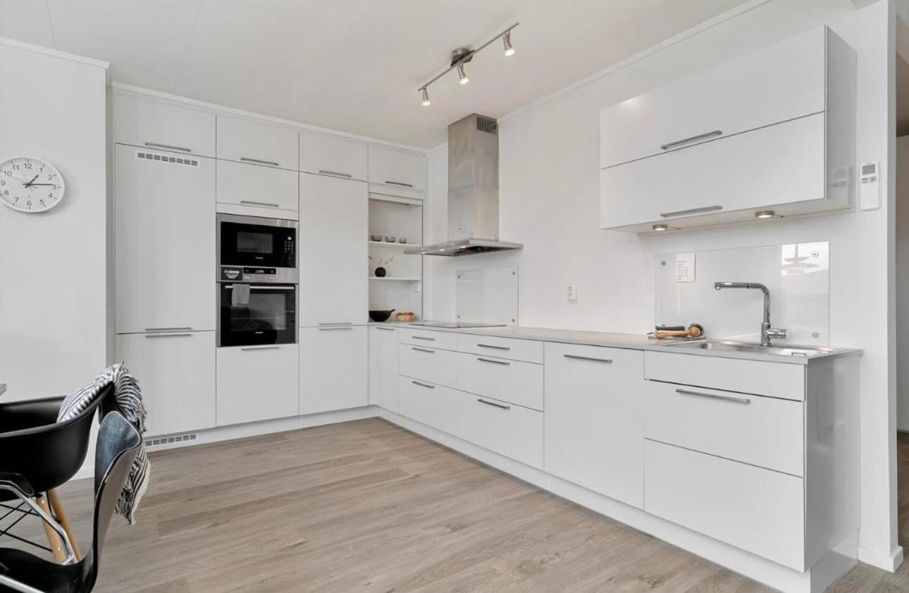 Din Hjem! Mitt I By1. Gratis Parkering!! Apartment Narvik Bagian luar foto