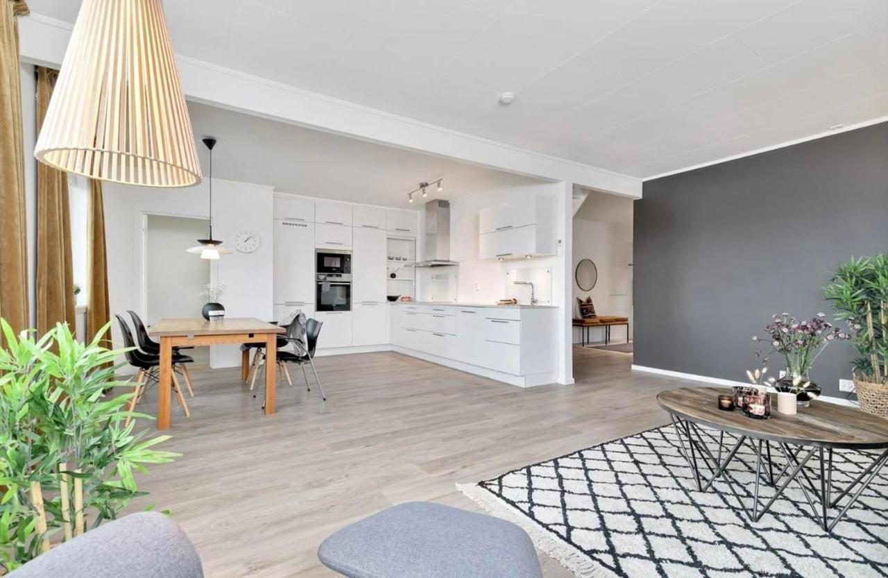 Din Hjem! Mitt I By1. Gratis Parkering!! Apartment Narvik Bagian luar foto